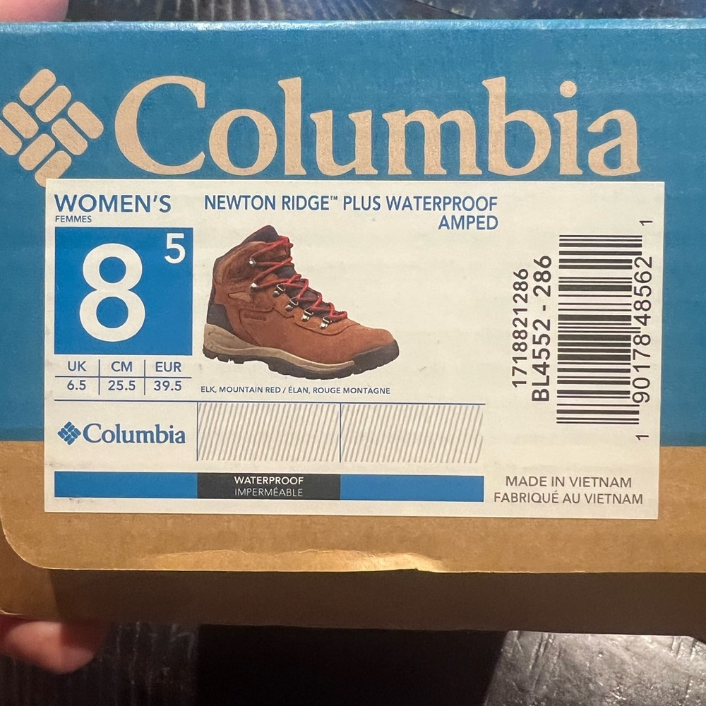 Columbia Brown and Red Lace Up Boots for Outdoor Adventures